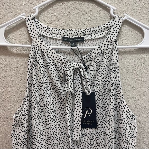 Adrianna Papell Black & White Pleated Halter Neck Top NWT Small - Picture 2 of 6
